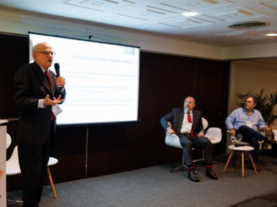 XXVI CBE: Economistas defendem novo projeto de desenvolvimento para o Brasil