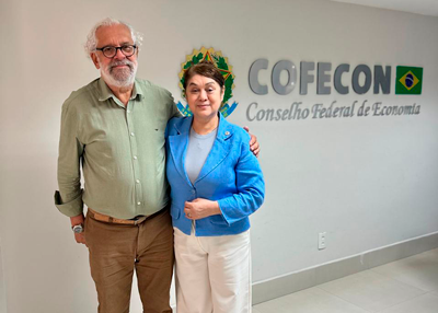 Tania Cristina Teixeira e João Manoel Gonçalves Barbosa são reconduzidos à presidência do Cofecon